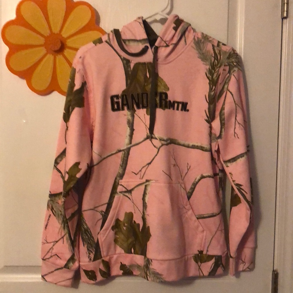 Gander Hoodie.    2020
